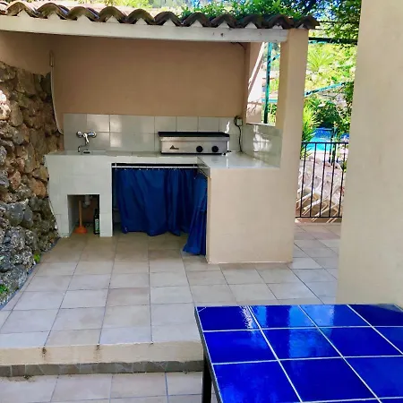 Mas Du Vallon Ferienhaus *